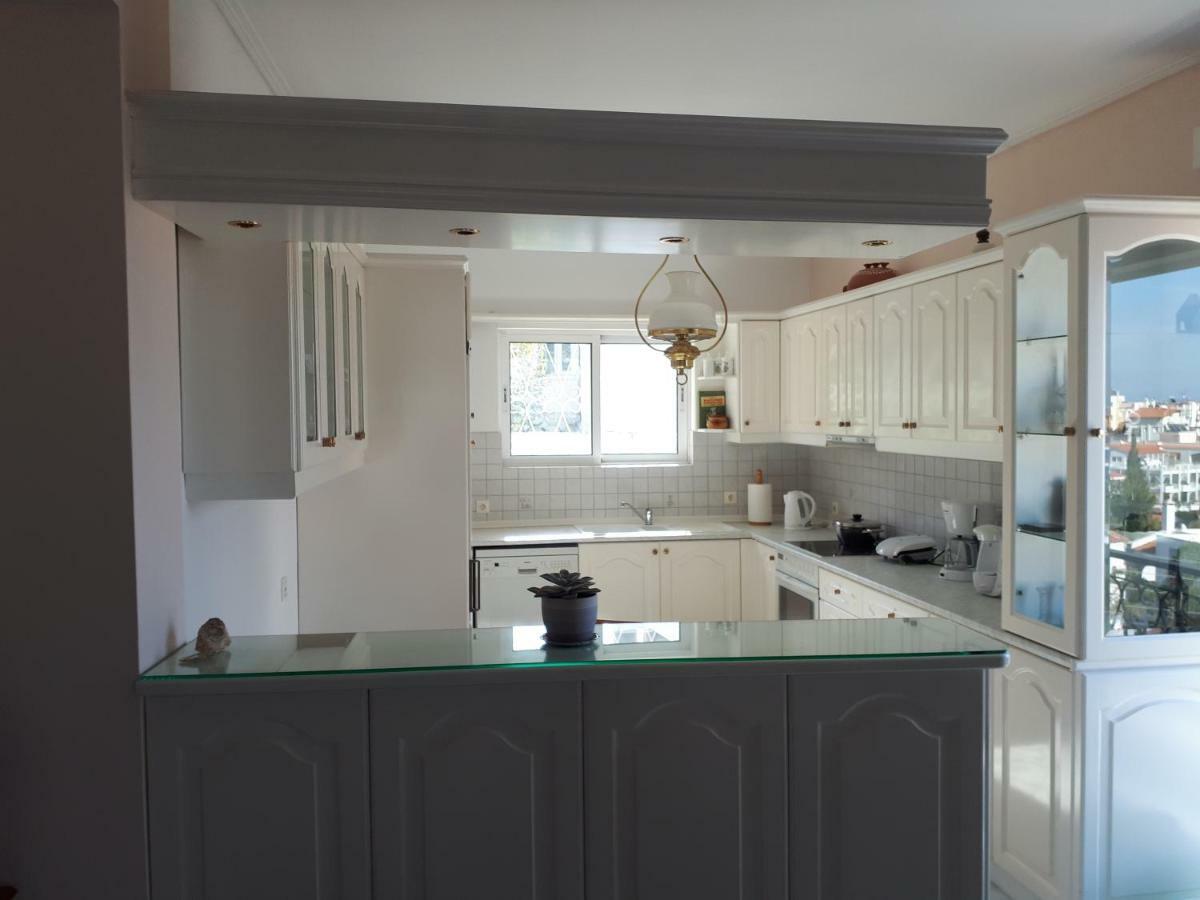 Sea View,Big And Comfortable Appartment In Voula أثينا المظهر الخارجي الصورة